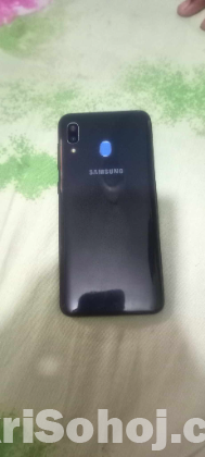 Samsung A20